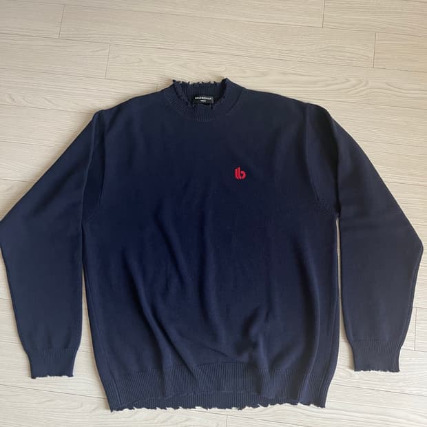 발렌시아가 디스트레스 엣지 울니트 S