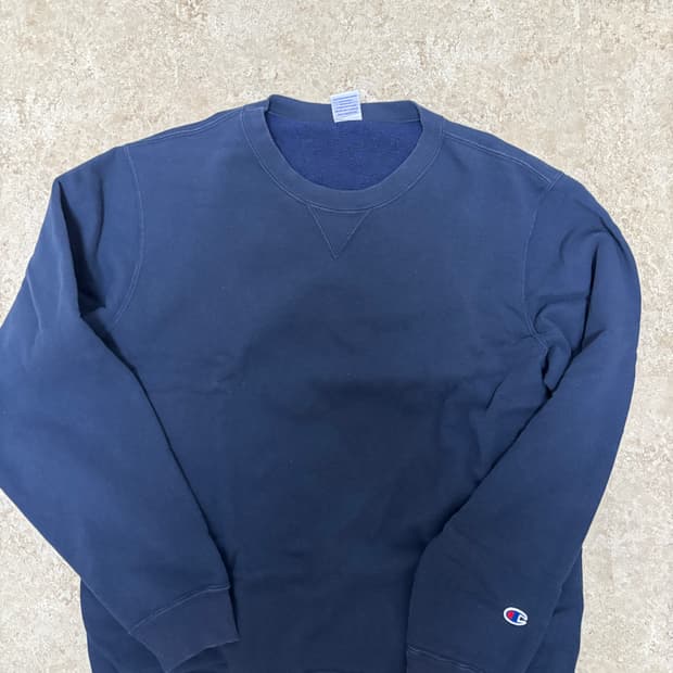 O0s 챔피온 네이비 스웻셔츠 (MADE IN USA) L사 이즈