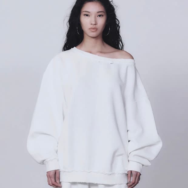 트리밍버드 스크래치 데미지 보트넥 스웻셔츠
