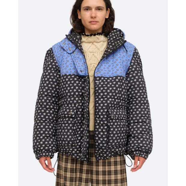 See NY 플라워 패딩