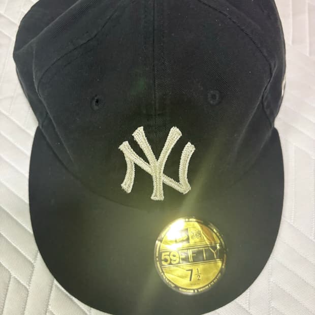 뉴에라x디스이즈 네버댓 레트로 크라운 712