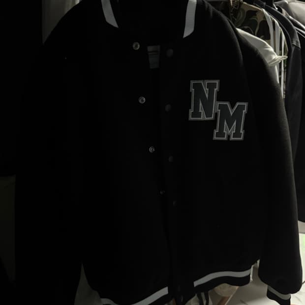 노메뉴얼 바시티 자켓 L