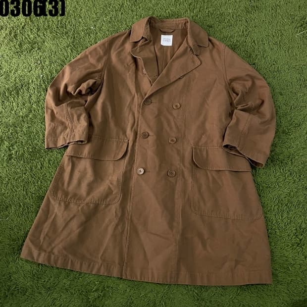 스튜디오 톰보이 코트