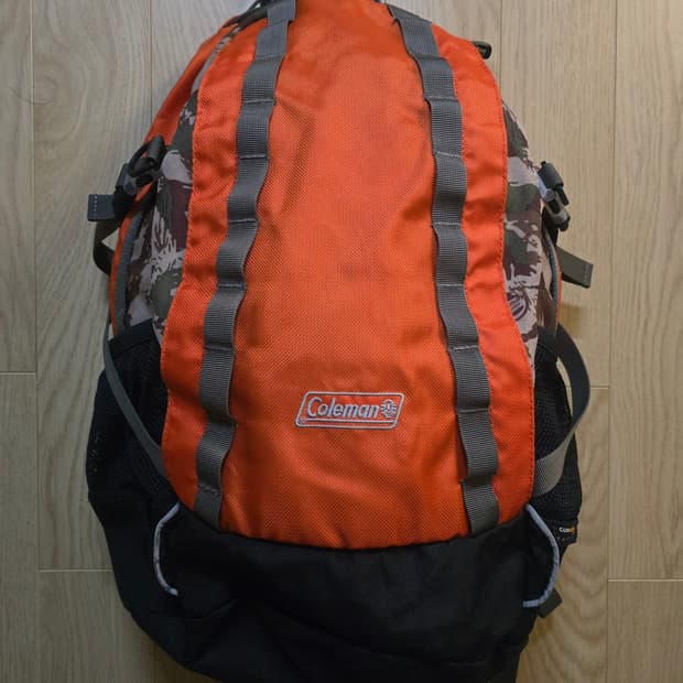 Coleman 콜맨 카모플라쥬 백팩 