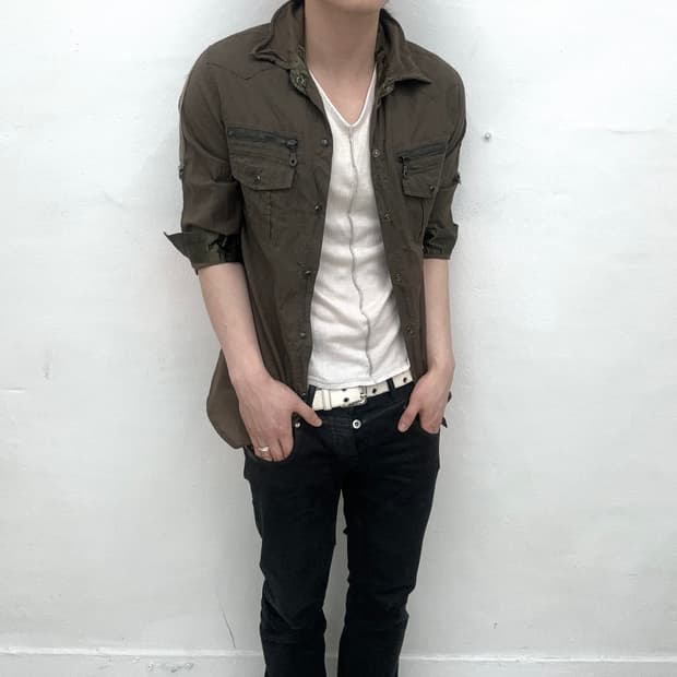 Khaki brown grunge short shirts