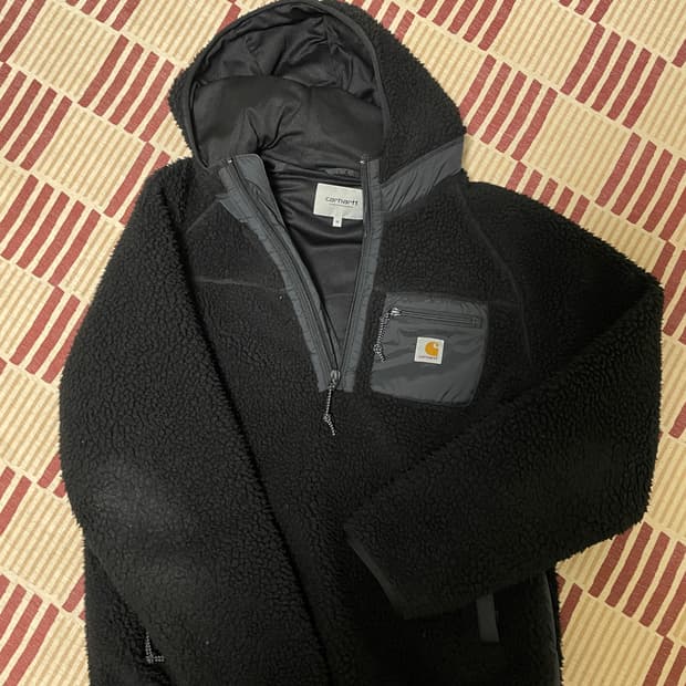 칼하트 윕 반집업 후리스