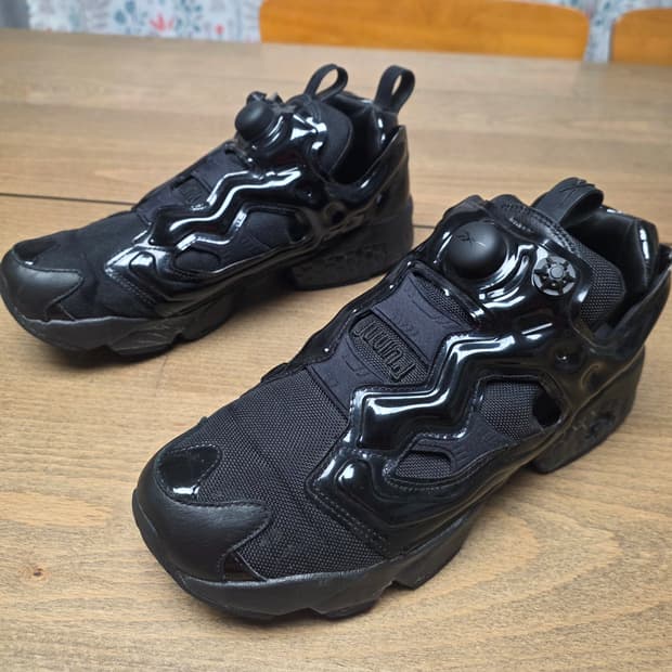 리복 준지 인스타펌프 퓨리 블랙 270 (왼쪽 힐탭X)