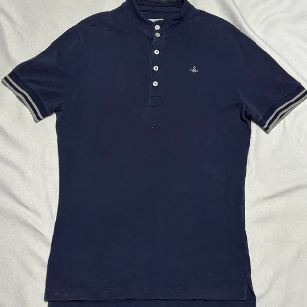 🫶🏻 비비안웨스트우먼 네이비 넥버클 반팔 티셔츠 🫶🏻