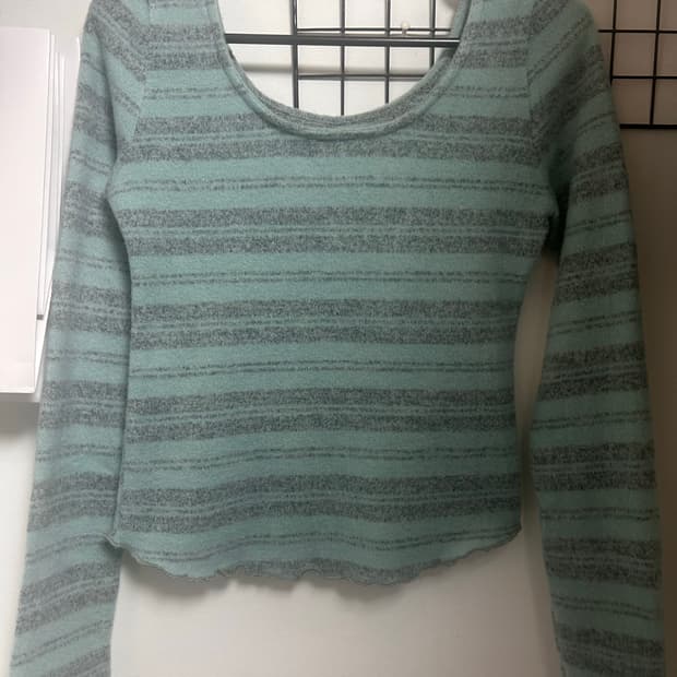 민트 롱슬리브 티셔츠