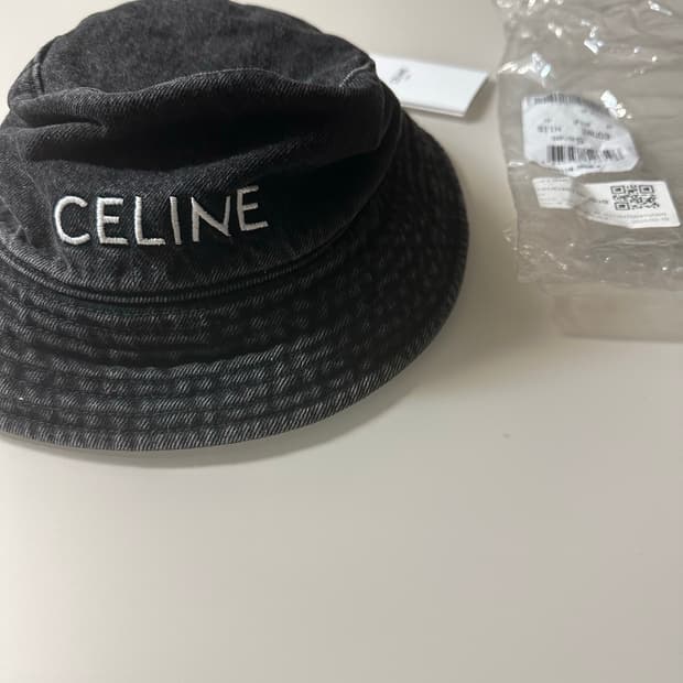 셀린느 데님 버킷햇 