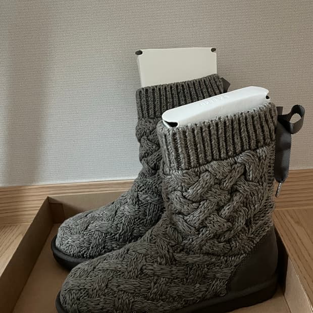 니트어그부츠 새상품