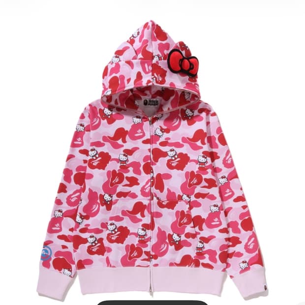 베이프 x 헬로키티 핑크 카모 후드집업