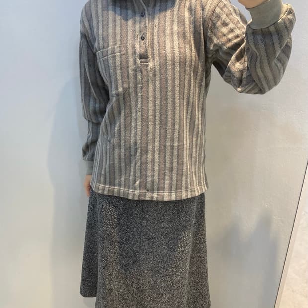 빈티지 스트라이프 카라티