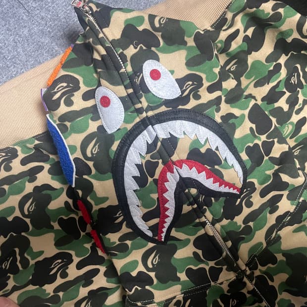 베이프 그린 카모 후드집업 