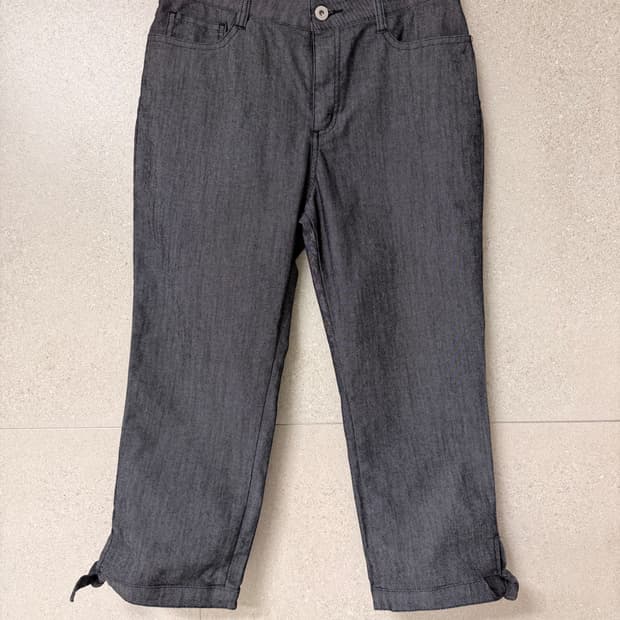 챠콜 그레이 7부 카프리팬츠 리본 블랙데님느낌 면바지