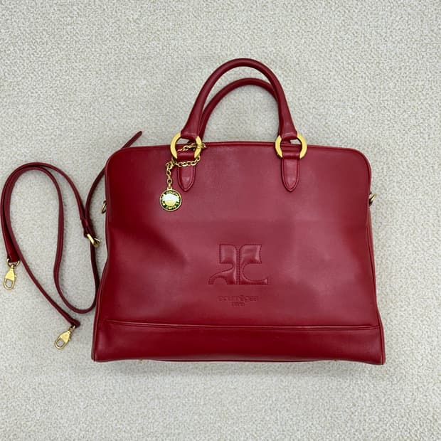 꾸레쥬 레드 핸드백