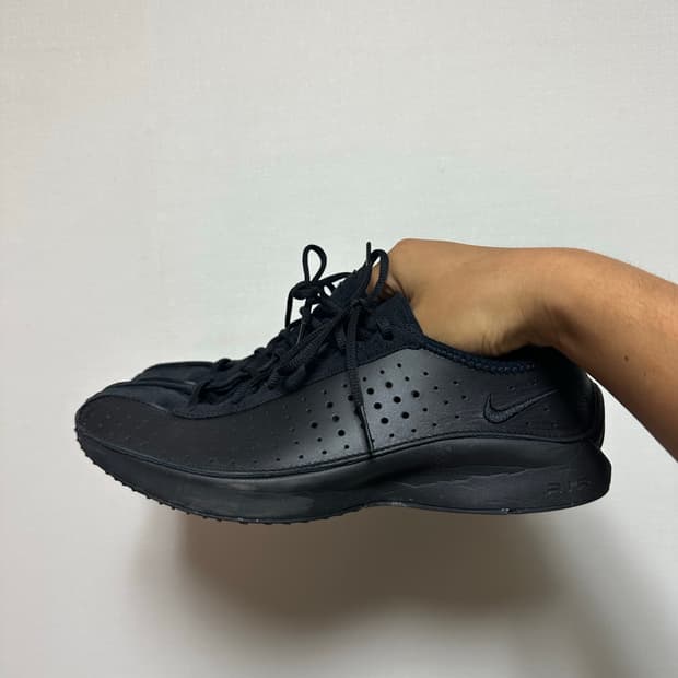 나이키 에어 슈퍼플라이 275