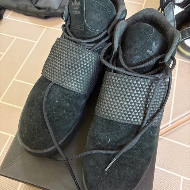 아디다스 튜블라 인베이더 스트랩 265