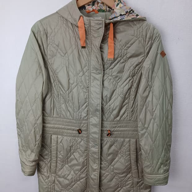 오일릴리 퀼팅 후드 자켓 올리브베이지 90 S