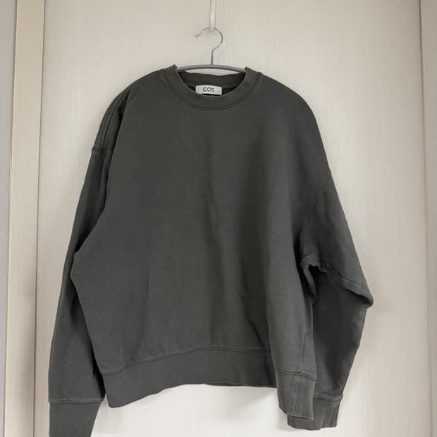 COS 코스 남성 다크카키 기모맨투맨 M