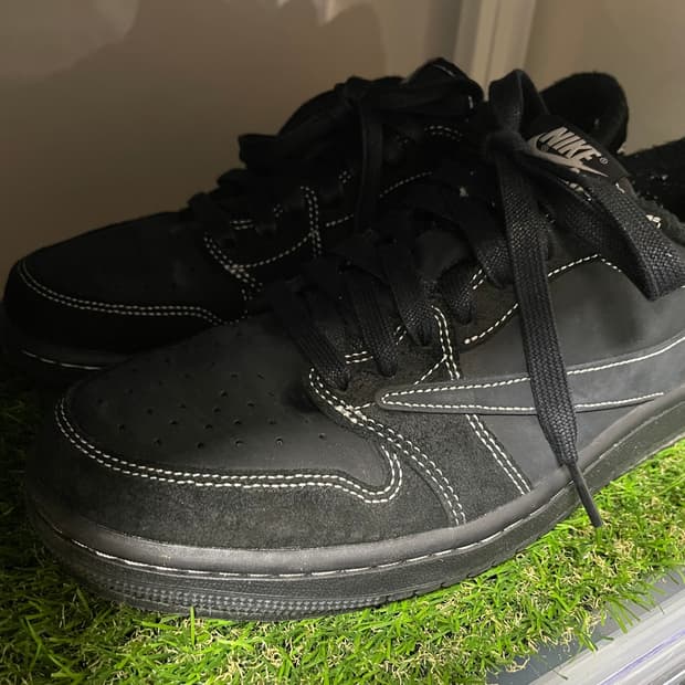 조던 1 x 트래비스 스캇 레트로 로우 OG SP 블랙 팬텀