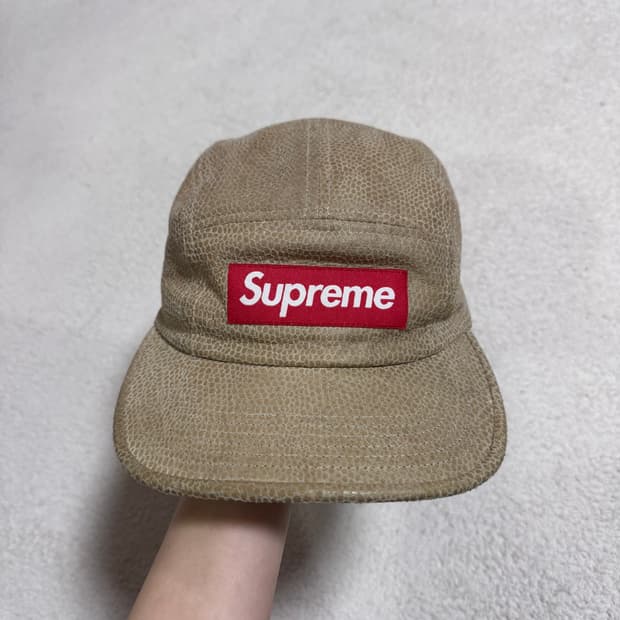 Supreme 파이톤 모자