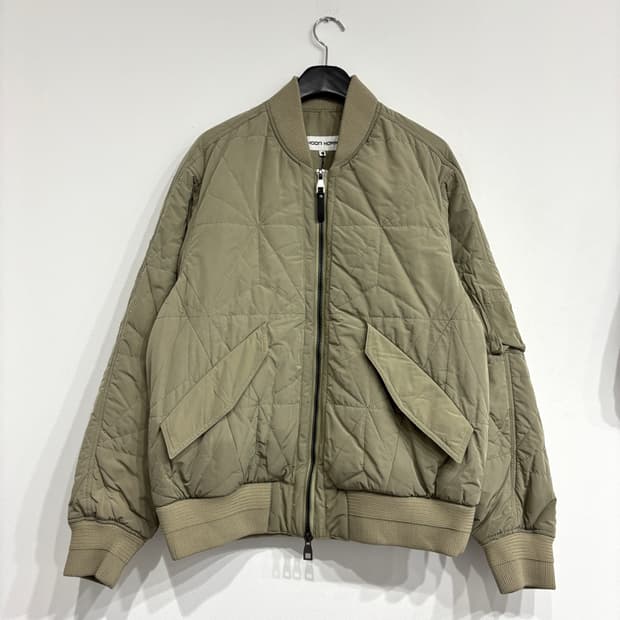 [새상품] 깔깔이 퀄팅 봄버자켓