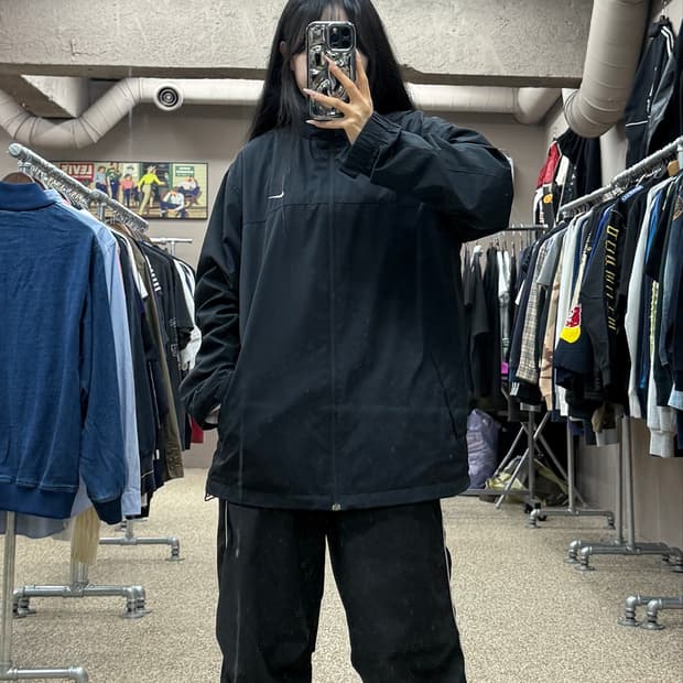 나이키 스우시 바람막이 자켓 S24