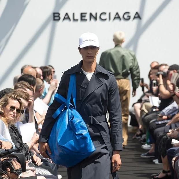 발렌시아가 이케아 쇼퍼