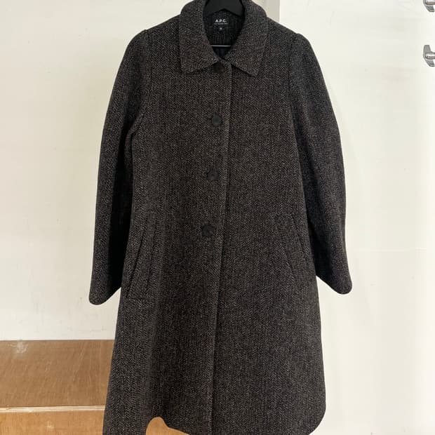 아페쎄 루니 코트