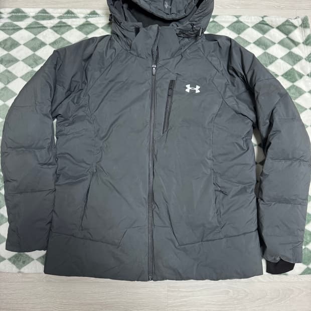 언더아머 남성 패딩 XL