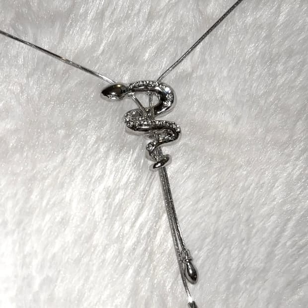 빈티지 목걸이 오리엔탈페어리펑크레테샵오공이