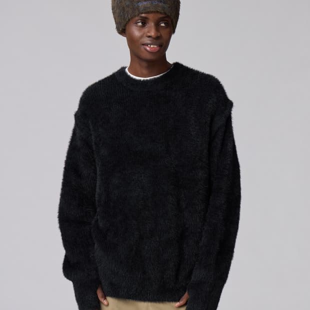 UG shaggy sweater 샤기 핑거홀 스웨터