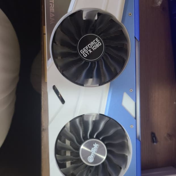 이엠텍 그래픽카드 GTX1080 8GB 제트스트림 (고장)