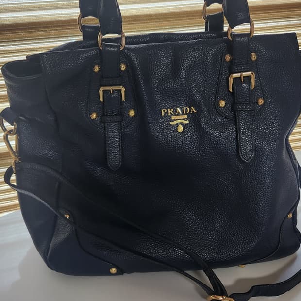 프라다 숄더 크로스가방