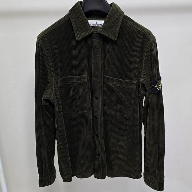 23fw 스톤아일랜드 코듀로이 오버셔츠 자켓 m사이즈 95 판매