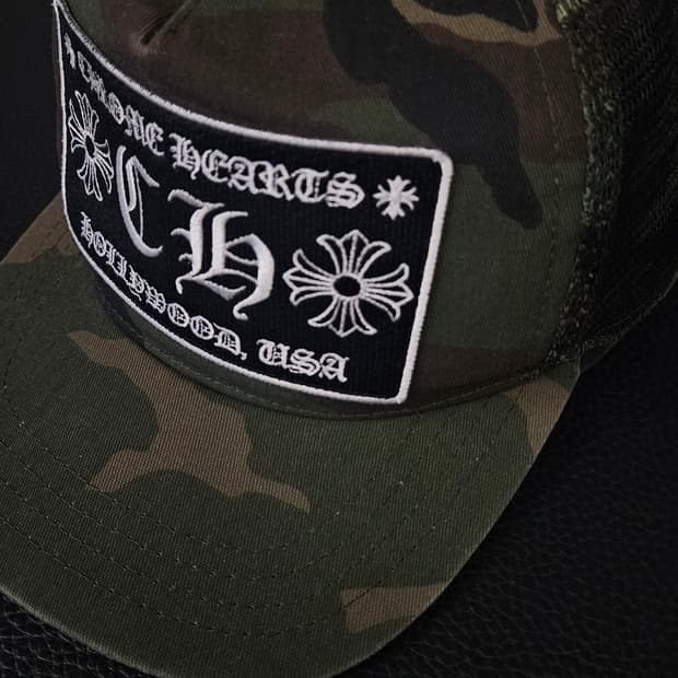크롬하츠 카모트러커 메쉬캡 모자 볼캡