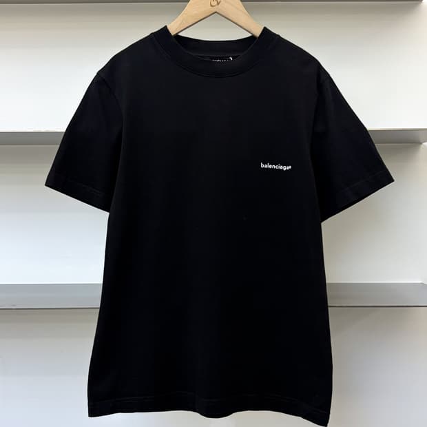 발렌시아가 17SS 베이직 스펠로고 티셔츠