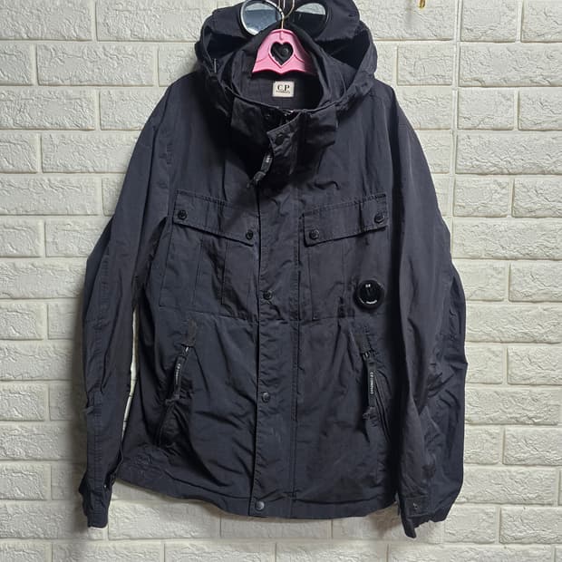 C.P.컴퍼니 고글 후드 자켓 블랙 L