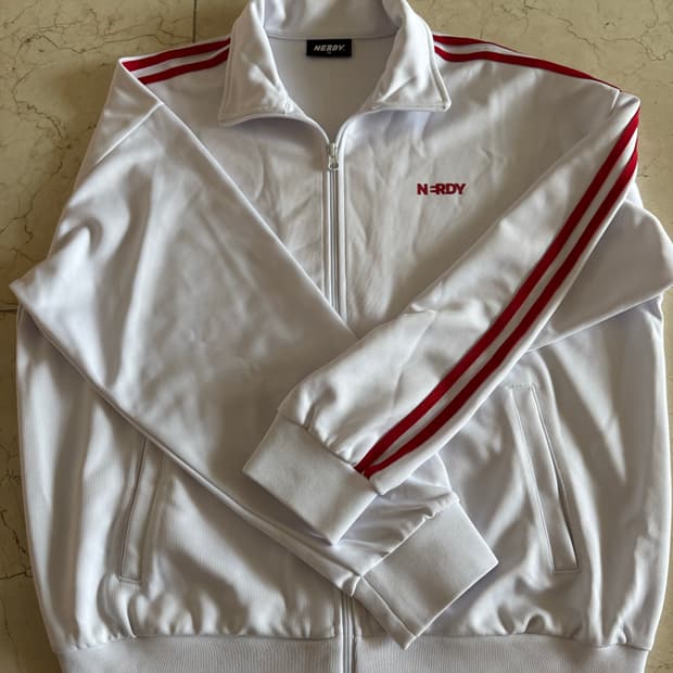 널디 화이트 져지