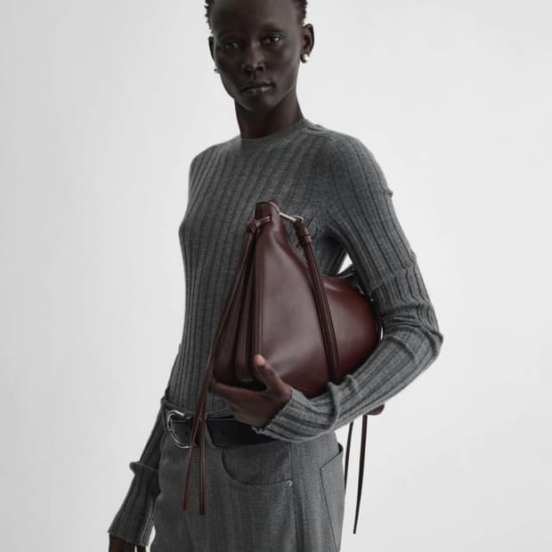 피비파일로 25fw GIG 미디움 백/꼬냑