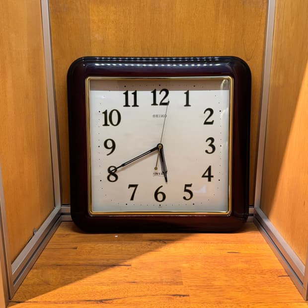 SEIKO SWEEP QUARTZ BLACK