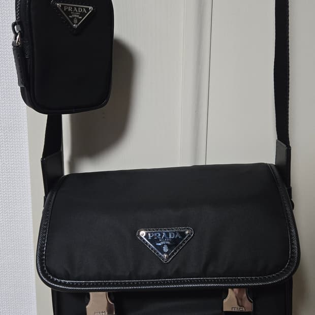 프라다 리나일론 및 사피아노 숄더백 레플리카