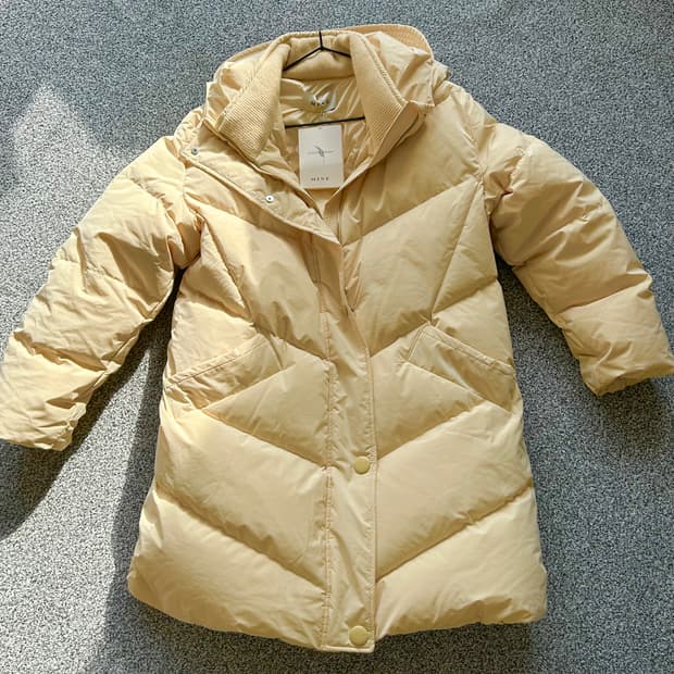 mine 구스다운 여성패딩 66사이즈