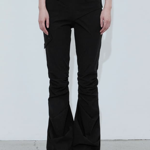 Bohemseo KNEE SHIRRING BOOTCUT PANTS