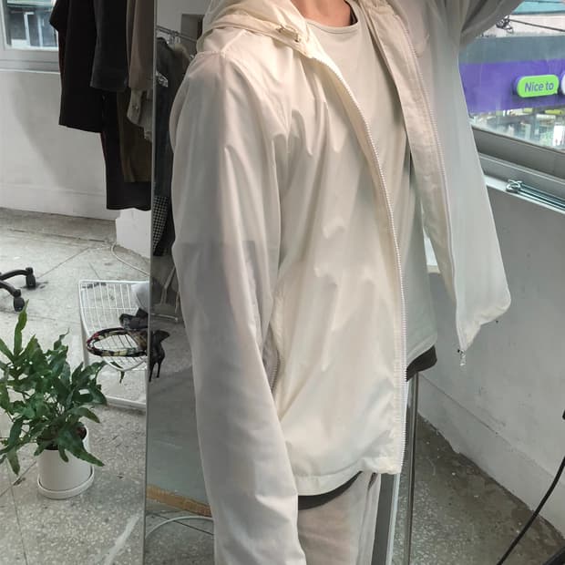 프라다 스포츠 00s 아카이브 윈드 브레이커 