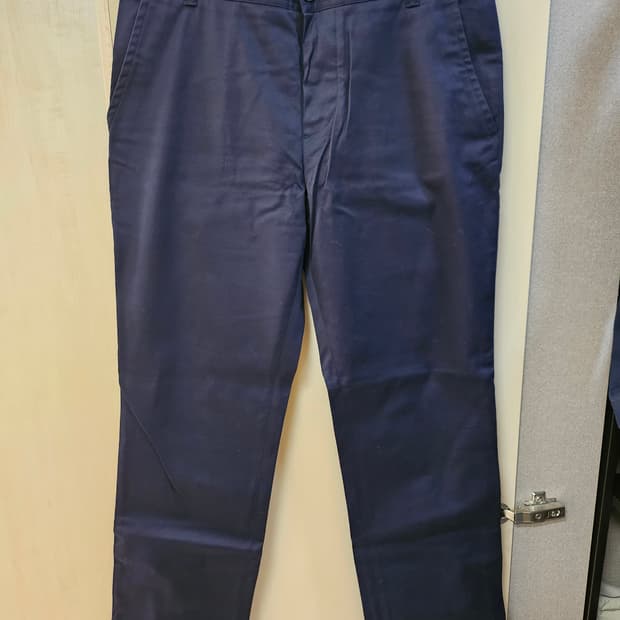 A.P.C. 남성 네이비 면바지 M