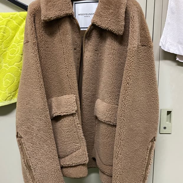 우영미 19fw 무스탕