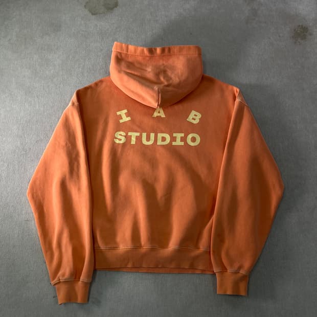 100 아이앱 스튜디오 피그먼트 살몬 후드티