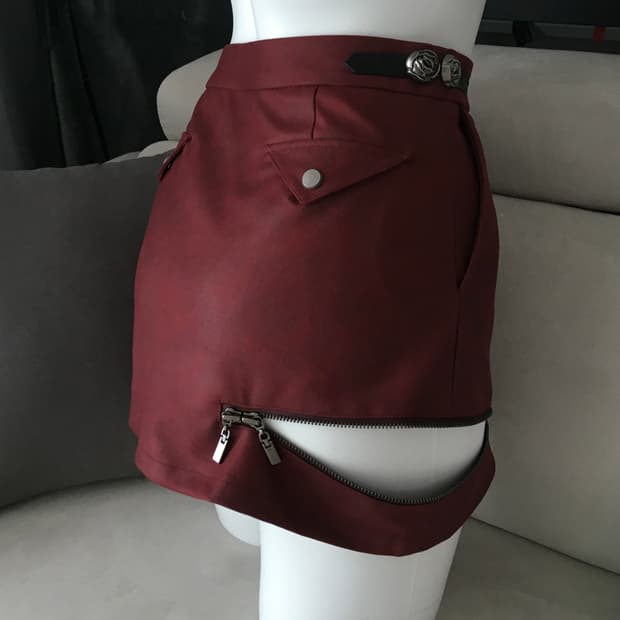 ༒ ANTIQUE ROSE SKIRT #SUEDE RED